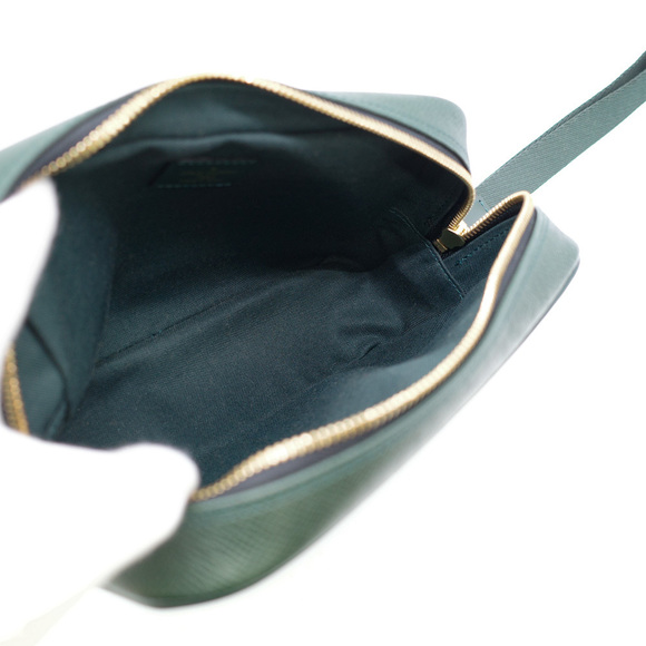 Louis Vuitton Taiga Calgary Epicea Shoulder Clutch Bag Black - Picture 5 of 8